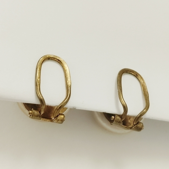 PEARL CLIP Earrings Vintage Dome 1950 Retro Lusterous Gorgeous Retro Antique - Picture 5 of 10